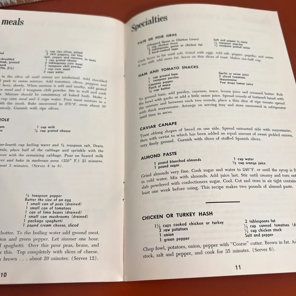 Vintage Rival Kitcheneer Instructions Recipes Manual Grind-O-Mat Shred-O-Mat 303